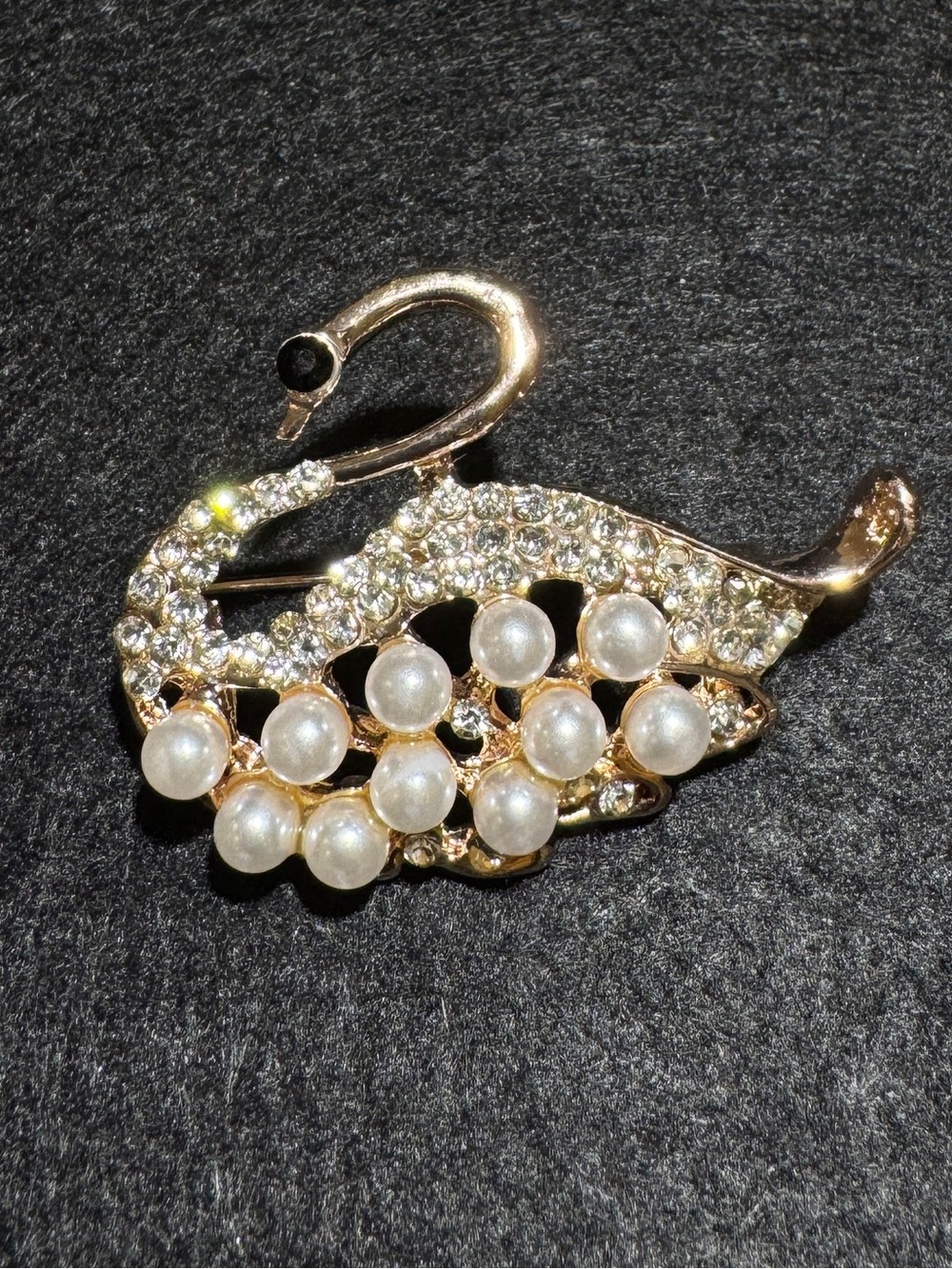 Vintage Swan Pearl Crystal Brooch Pin